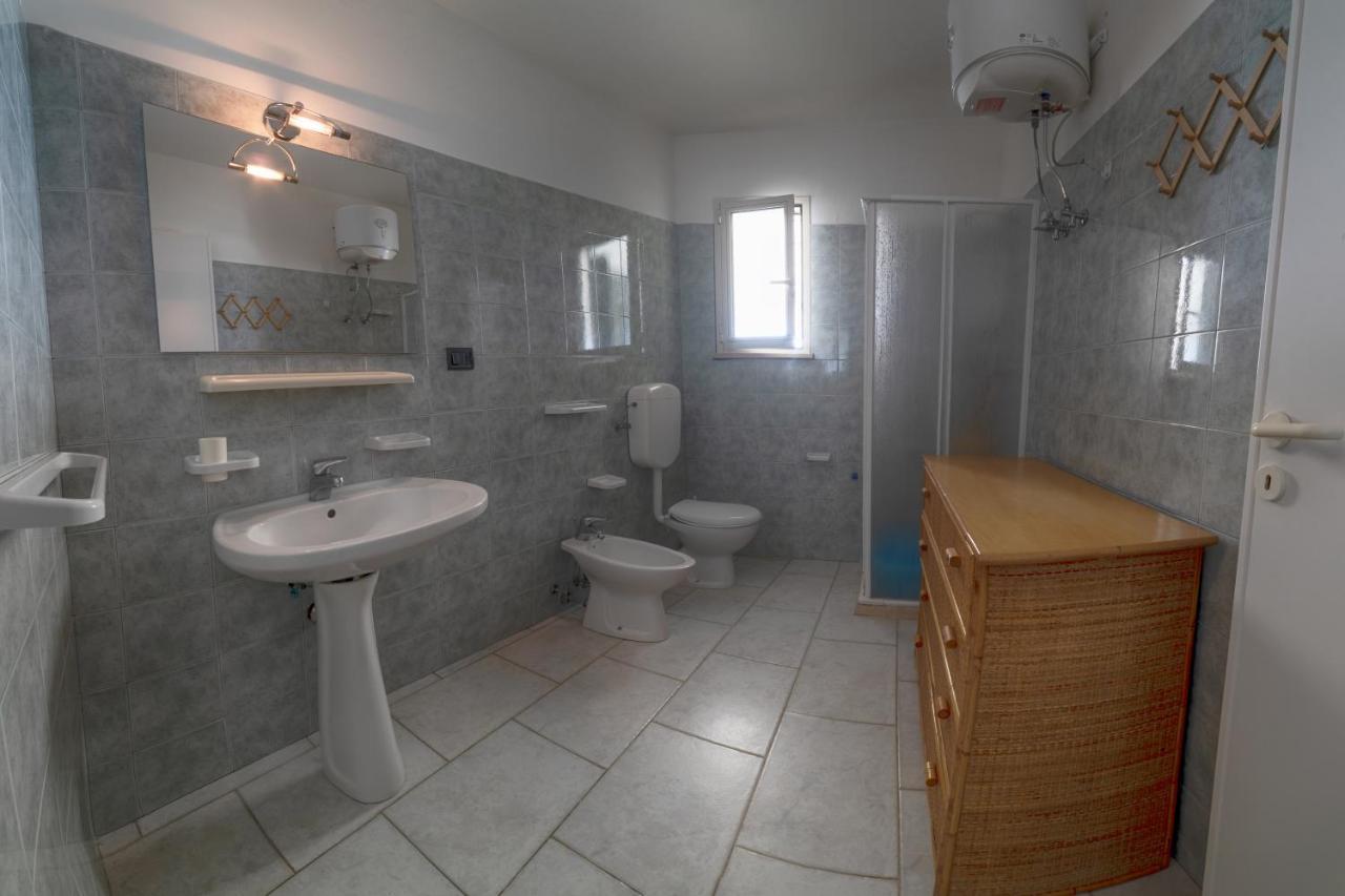Hotel Residence Miramare Torre Vado Bagian luar foto