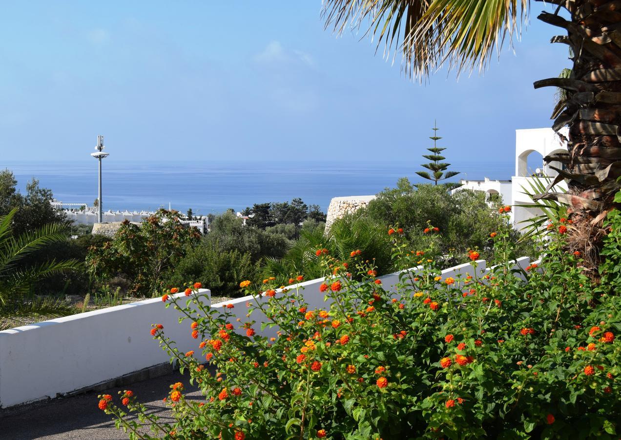 Hotel Residence Miramare Torre Vado Bagian luar foto